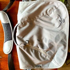 Osprey messenger laptop bag